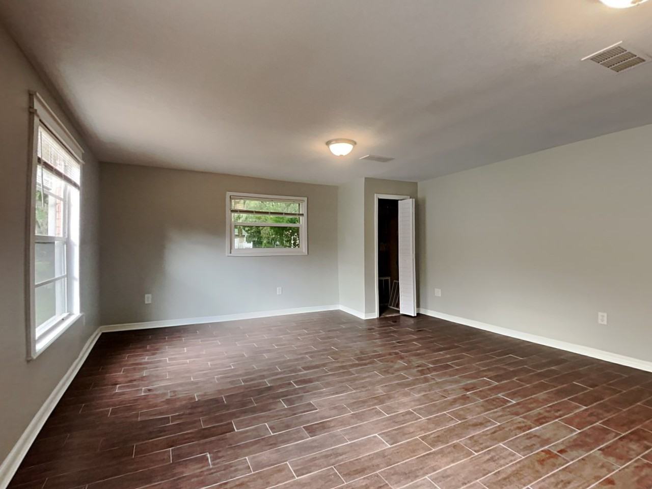 6533 Trixy St - Photo 3 of 21