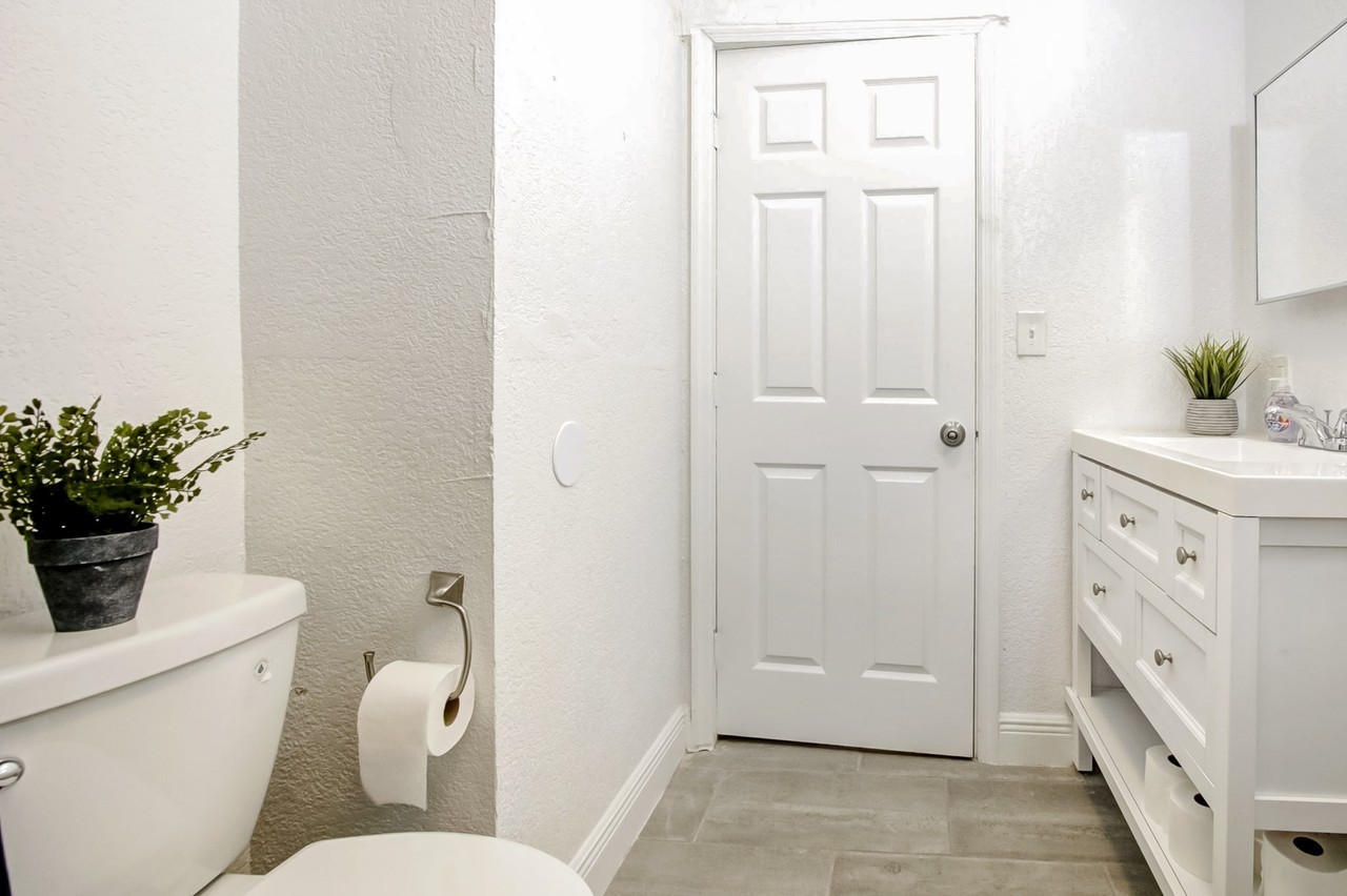 Paul Buchman Hwy - Photo 3 of 11