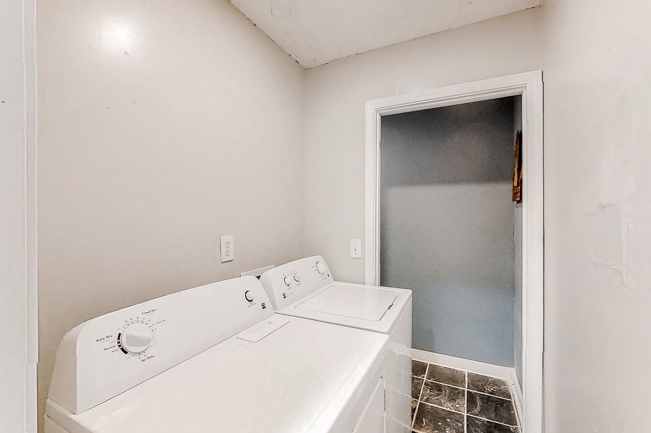 To Lani Path - Photo 5 of 12