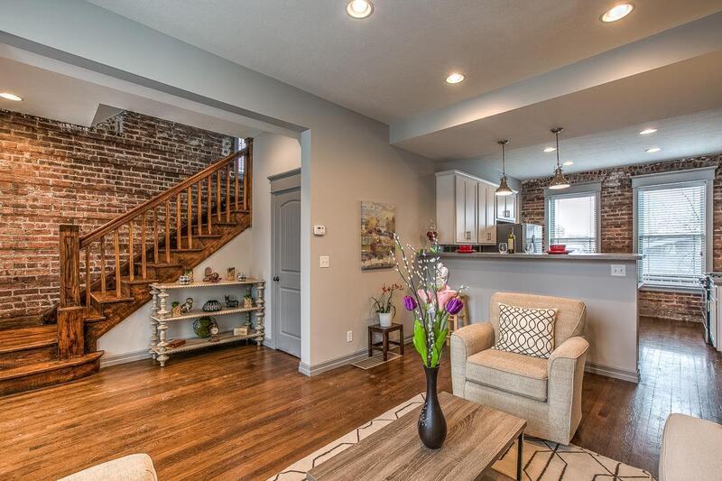 3216 Marcy St - Photo 2 of 8