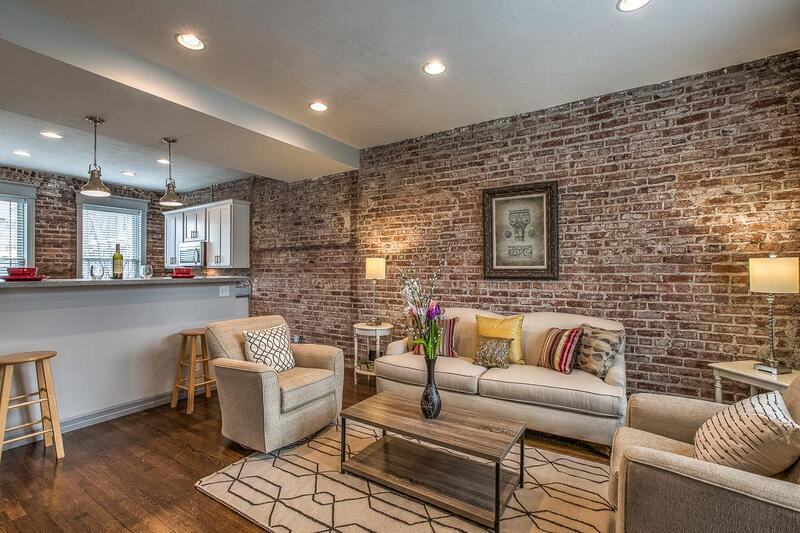 3216 Marcy St - Photo 3 of 8