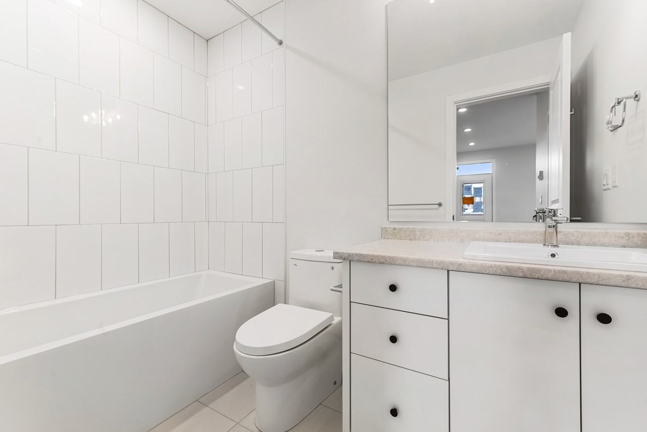 46211 Promontory Road #213 - Photo 3 of 4