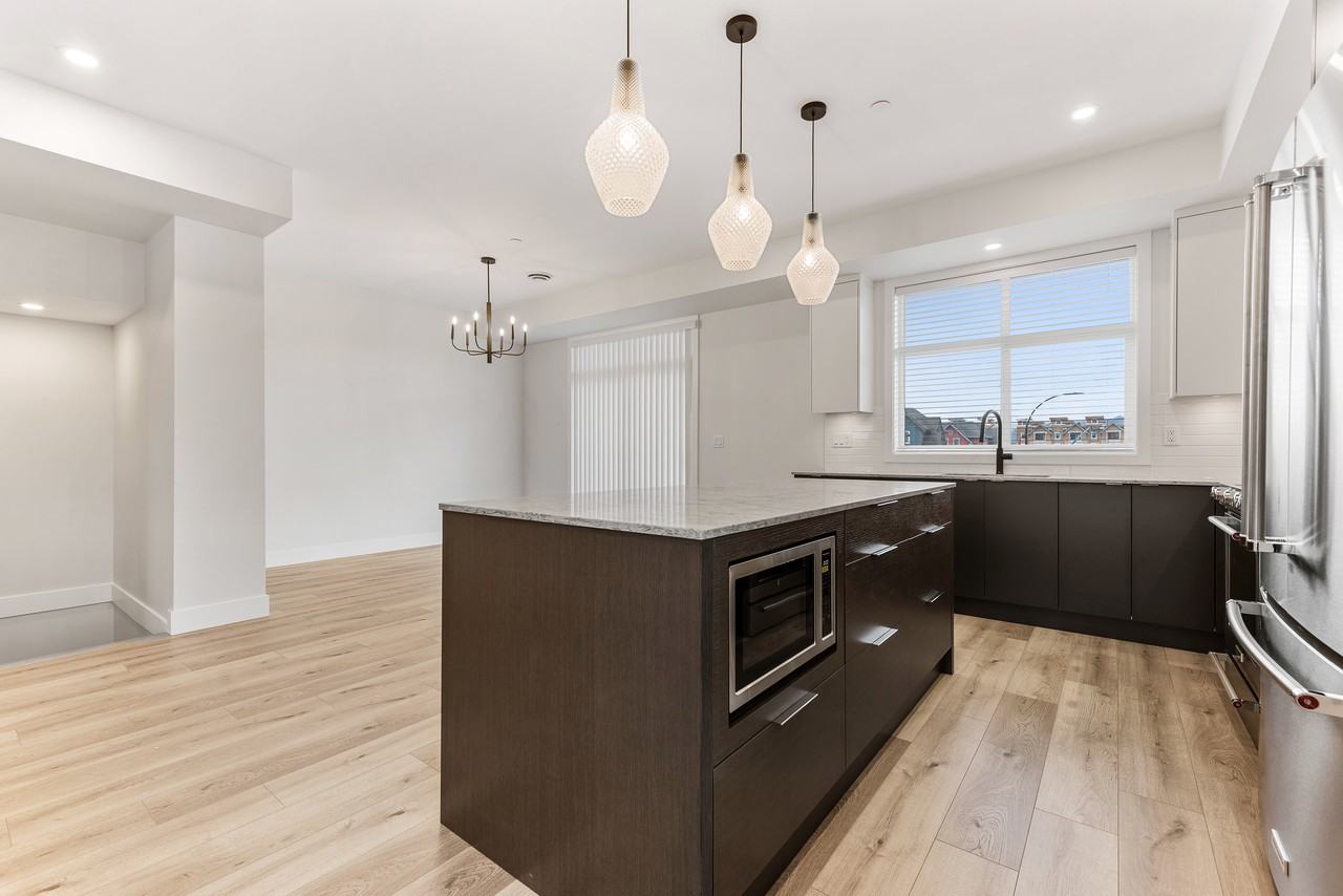 46211 Promontory Road #213 - Photo 6 of 22