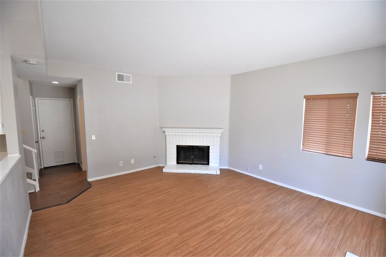 35520 Woshka Ln - Photo 3 of 13