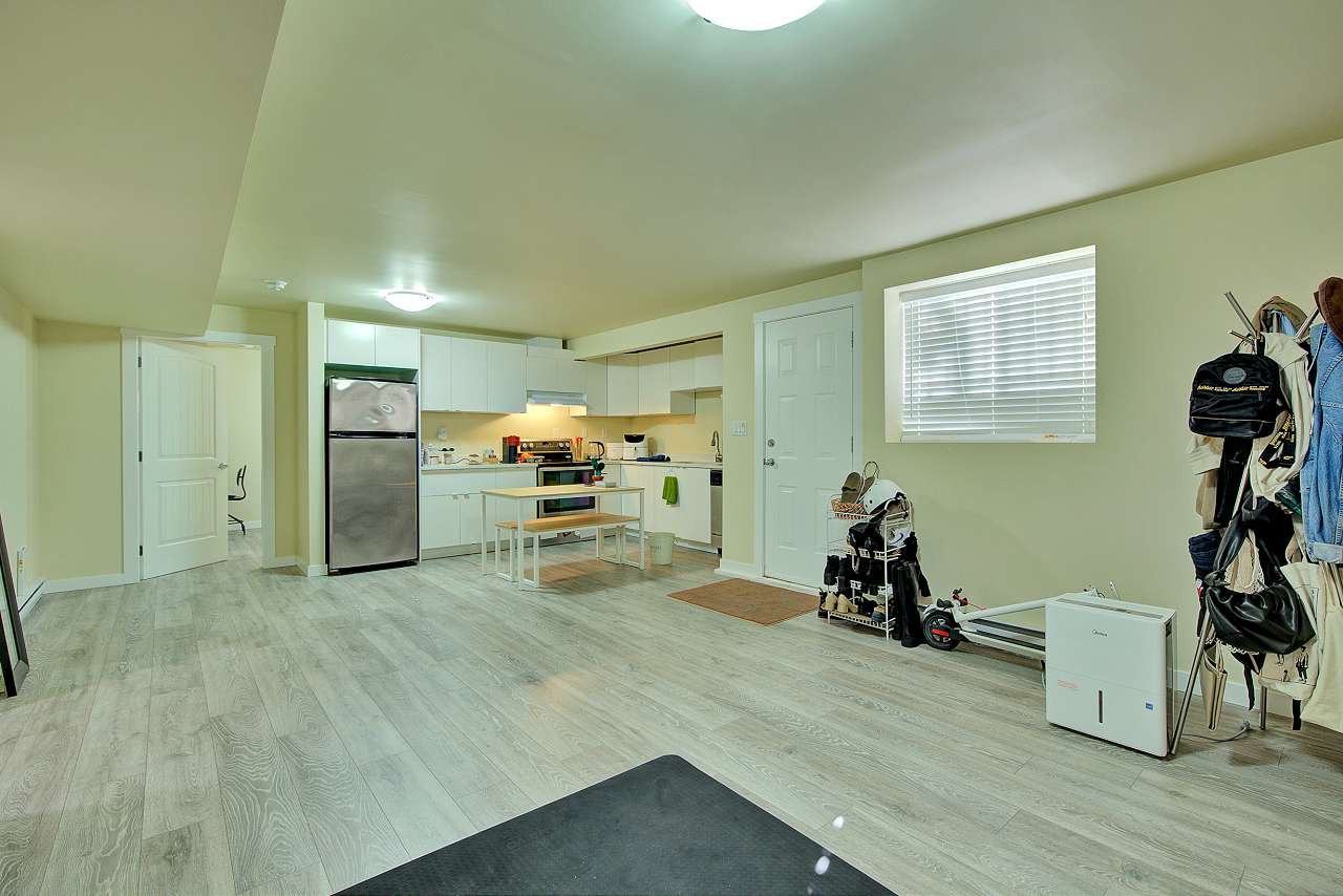 8377 208B Street, Langley, BC V2Y 0A7, CA 2 bedroom House Rental Zumper