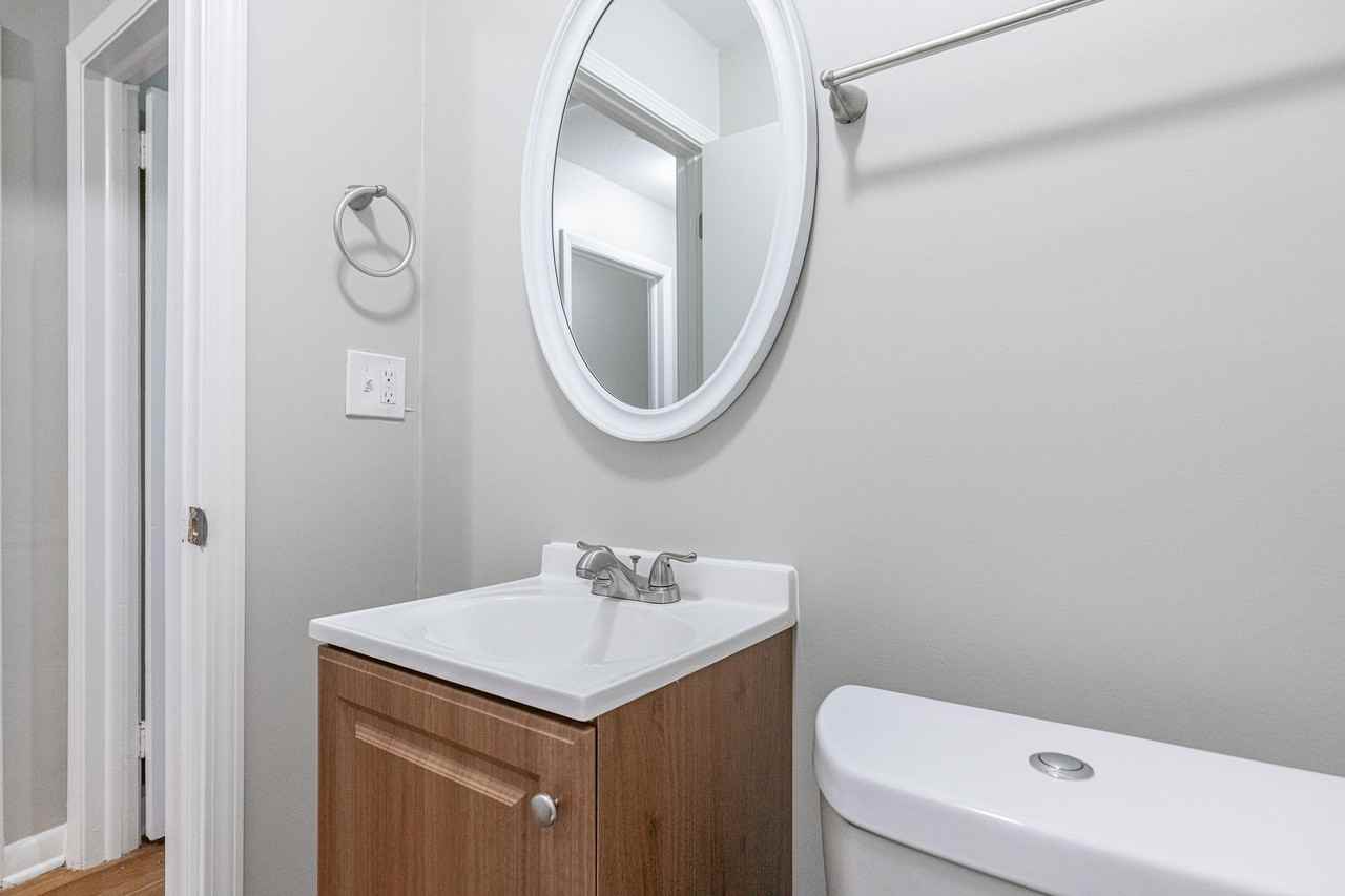 Lilla Cir Sw - Photo 3 of 17