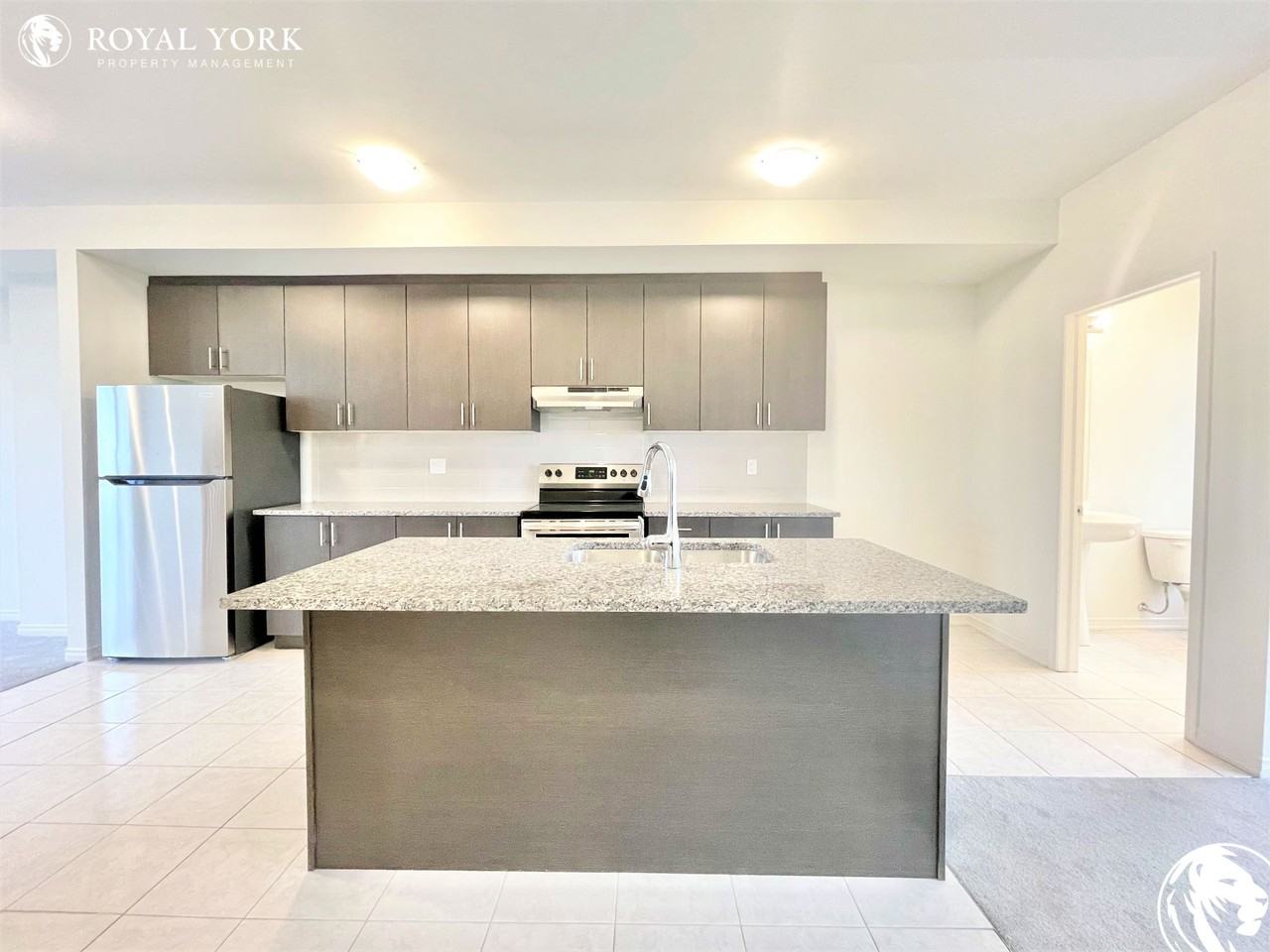 1390 Coral Springs Path - Photo 2 of 39