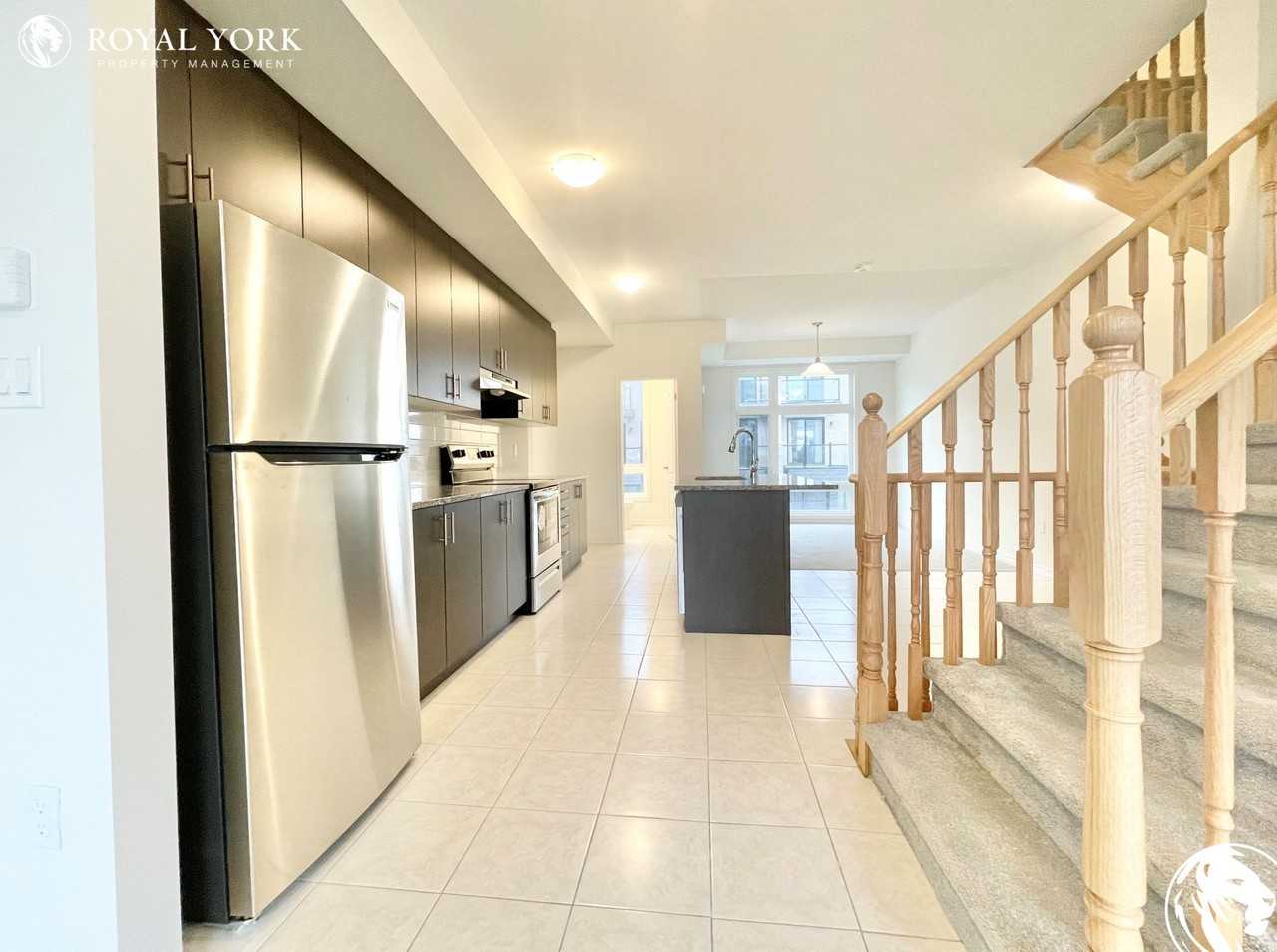 1390 Coral Springs Path - Photo 3 of 39