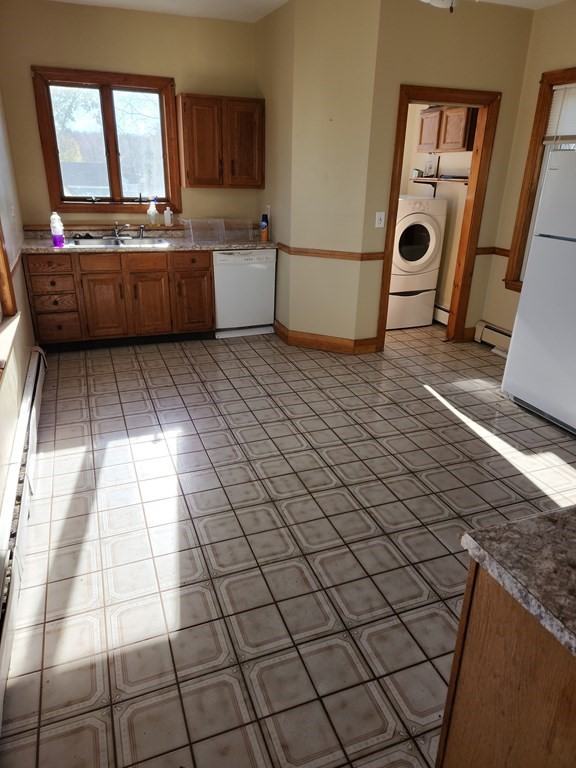 34 Main St #2 - Photo 3 of 12