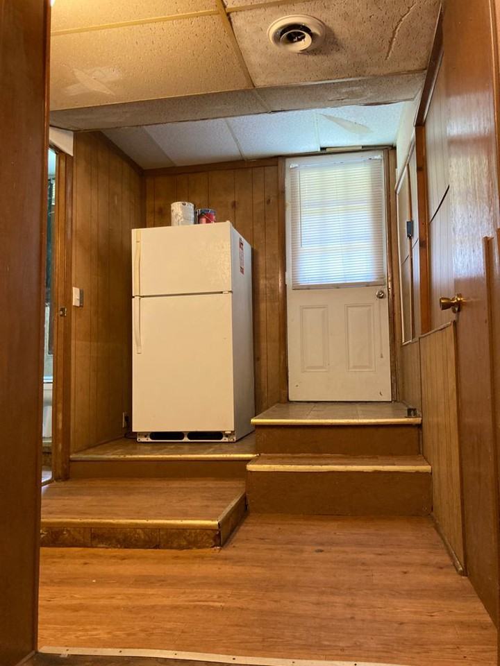 310 E Main St #1G - Photo 7 of 12