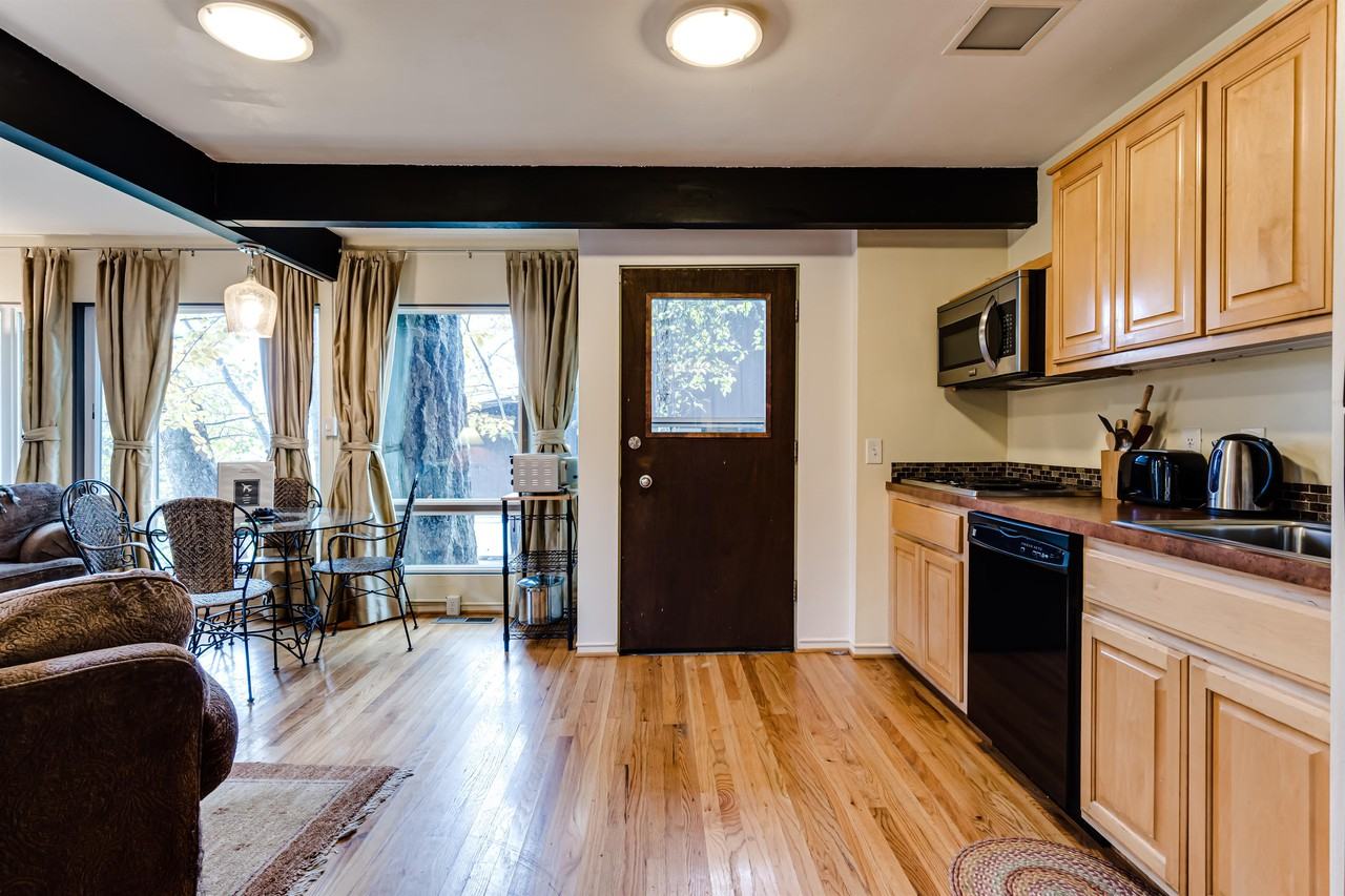 2400 Malabar Dr #1 - Photo 3 of 21