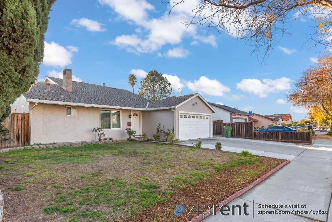 1365 Tourney Dr - Photo 2 of 20