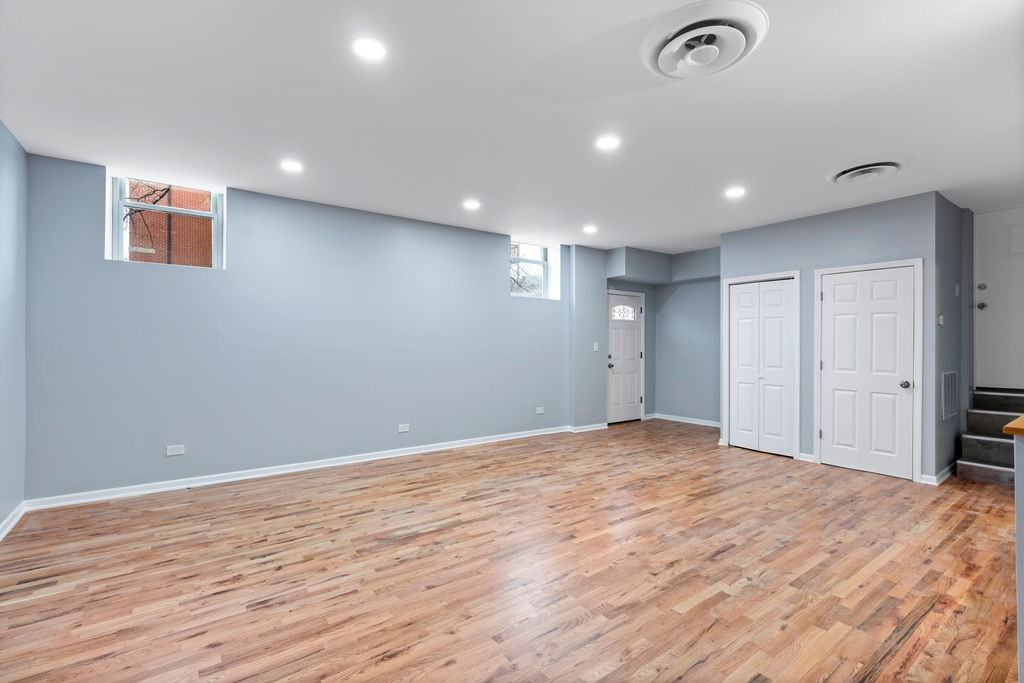 2900 North Damen Avenue #1F - Photo 7 of 20