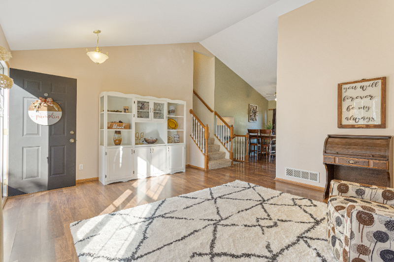 15614 Cottonwood Ave - Photo 6 of 24