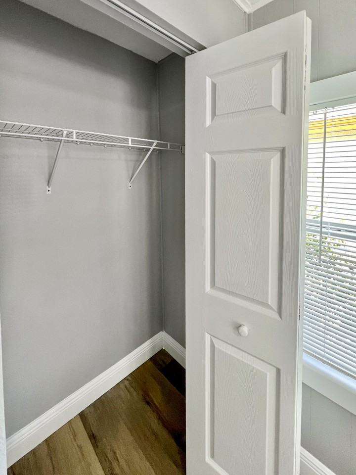 E Frierson Ave - Photo 7 of 10