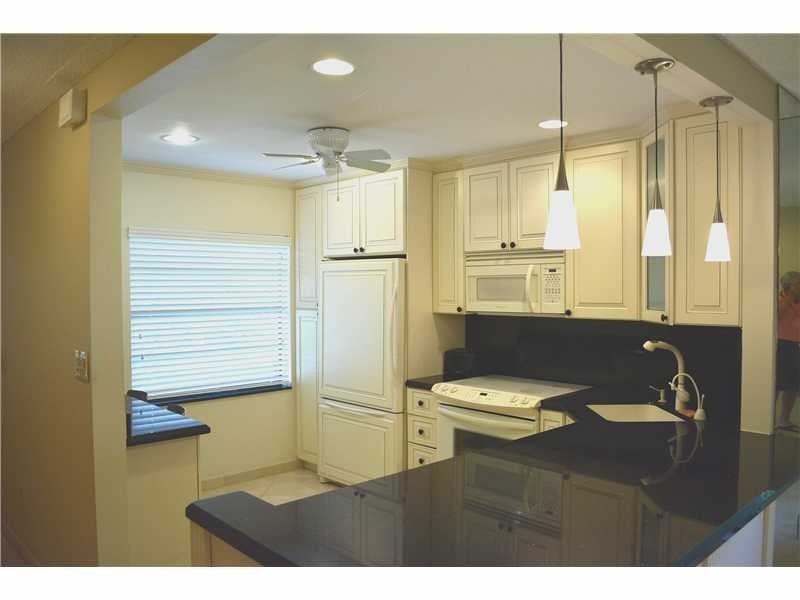 21559 Cypress Hammock Dr 44B - Photo 3 of 9
