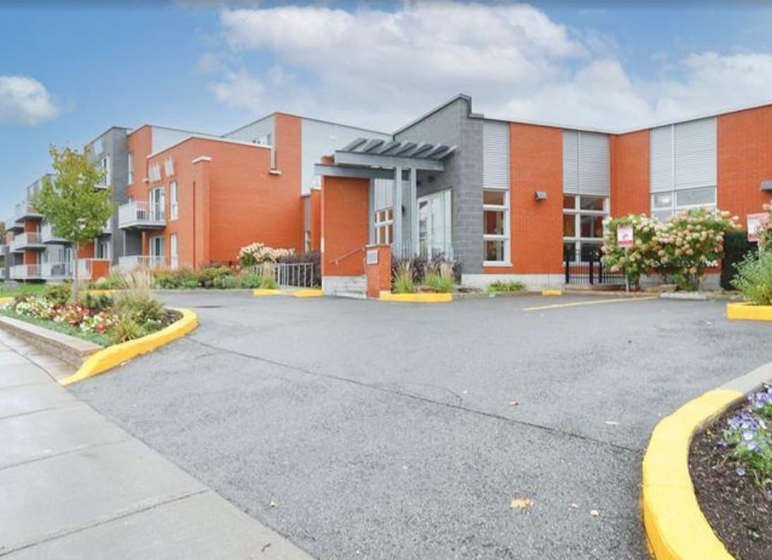 13330 Boulevard de Pierrefonds Apartments 13330 Boul De Pierrefonds