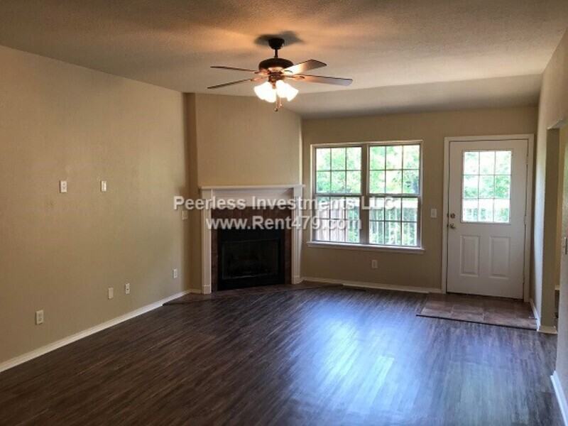 14 Wyncombe Ln - Photo 2 of 13