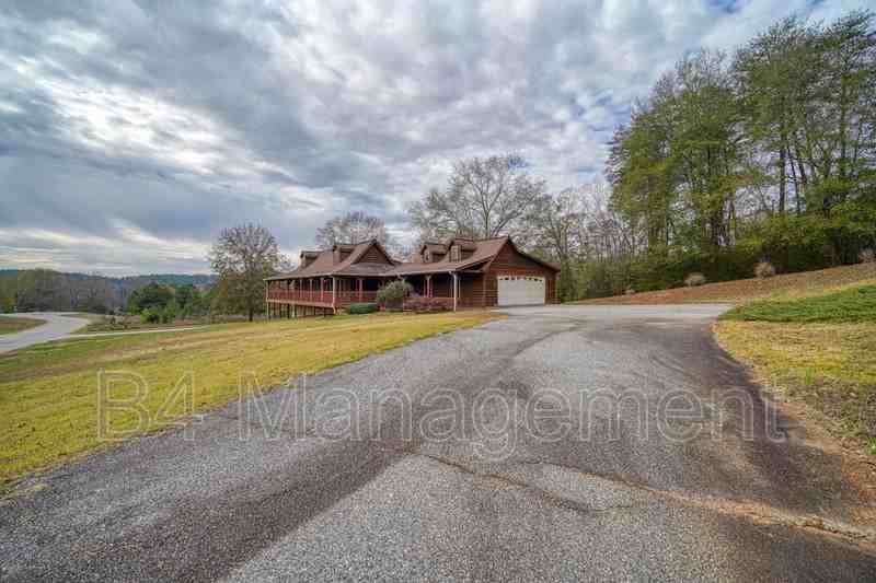 336 Dancing Water Dr - Photo 3 of 46