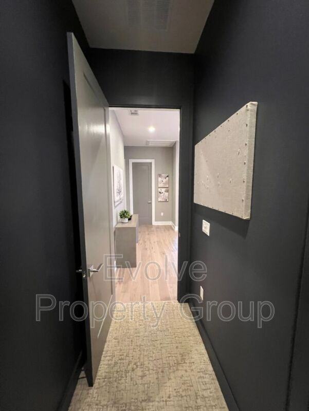 183 Orange Pl - Photo 2 of 22