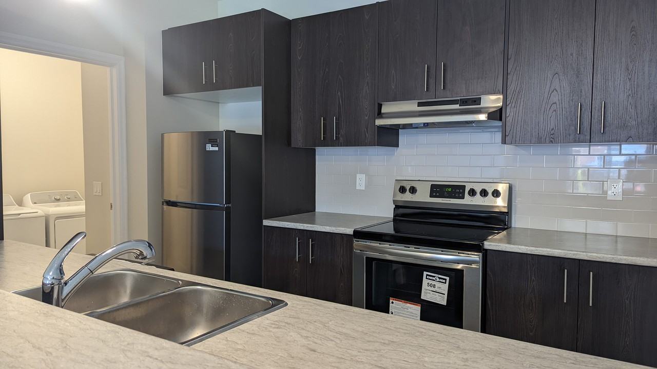 4311 Mann St. Niagara Falls, ON Apartments 4311 Mann St, Niagara