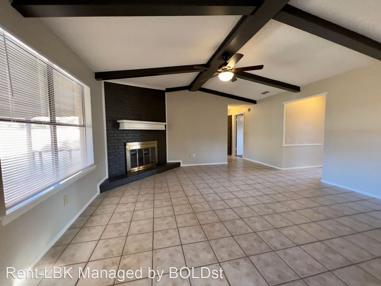 5244 95th St - Photo 2 of 15