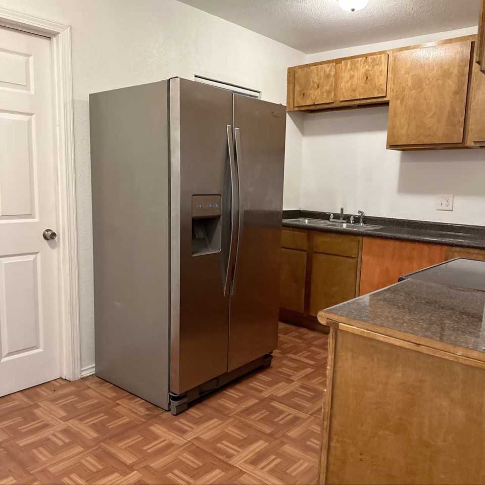 2538 Stovall Dr #1 - Photo 7 of 16