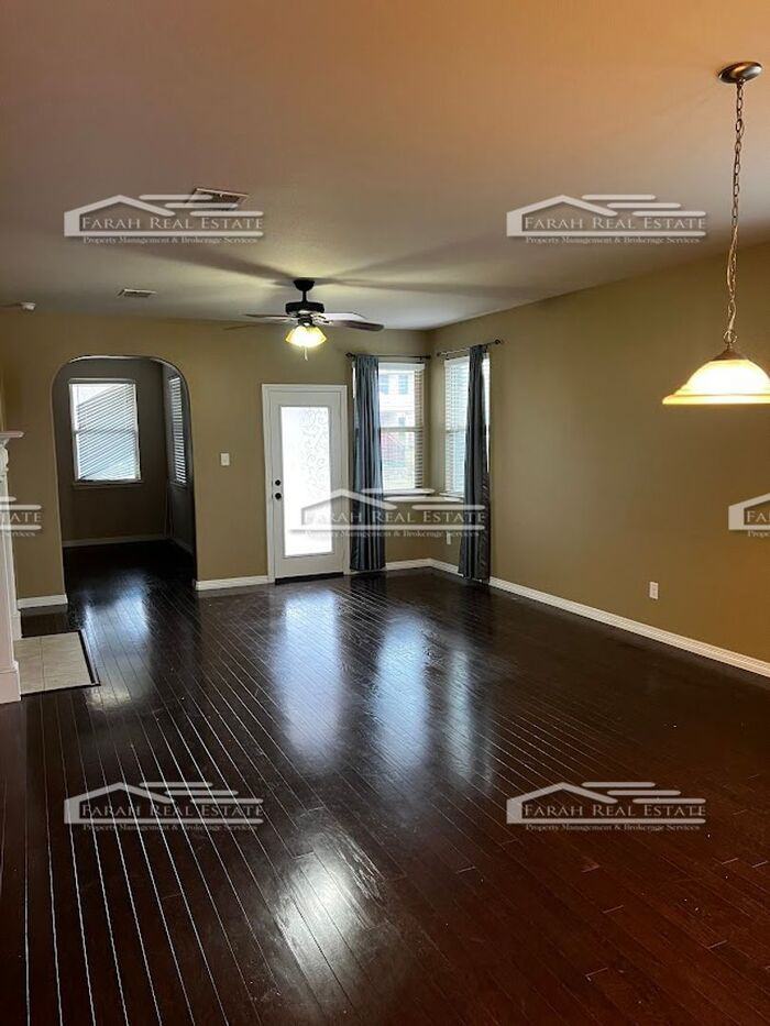 9309 Water Oak Ct - Photo 2 of 16