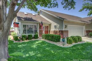 featured image of 845 N Valley View Dr #1