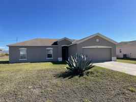 featured image of 935 Cumberland Dr #1