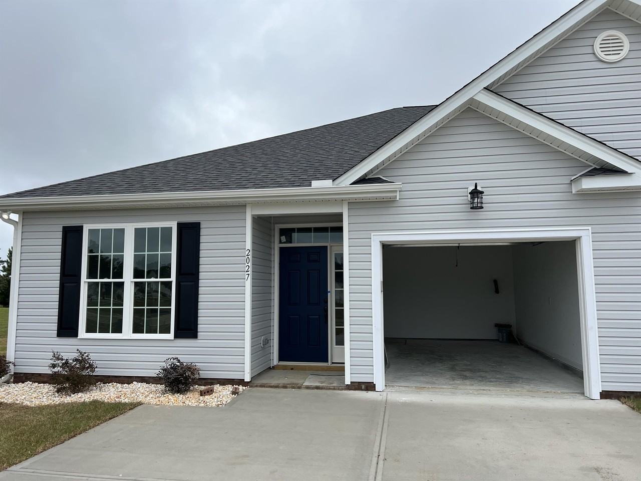 2004 Briarwood Dr #1 - Photo 7 of 11