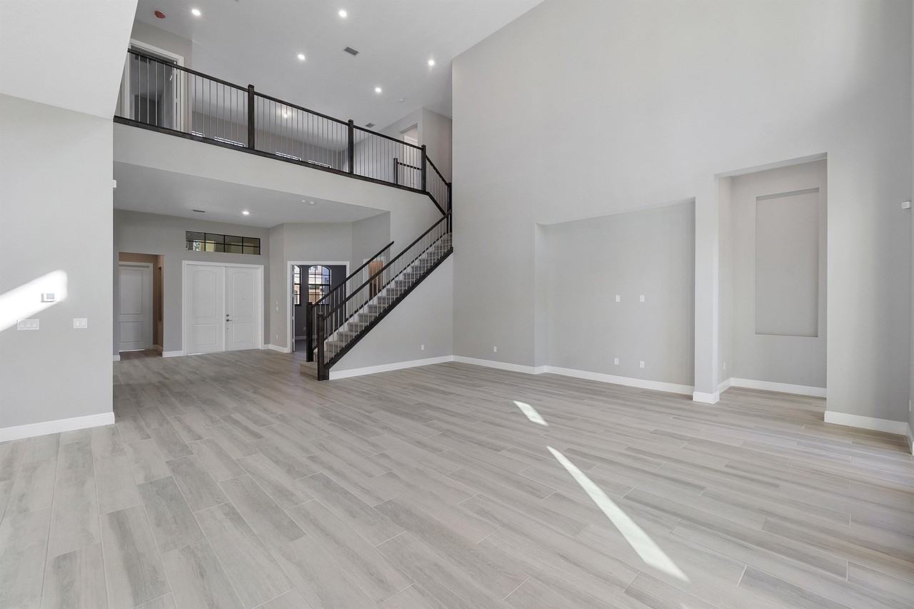 9065 W Parkland Bay Trl #1 - Photo 5 of 33