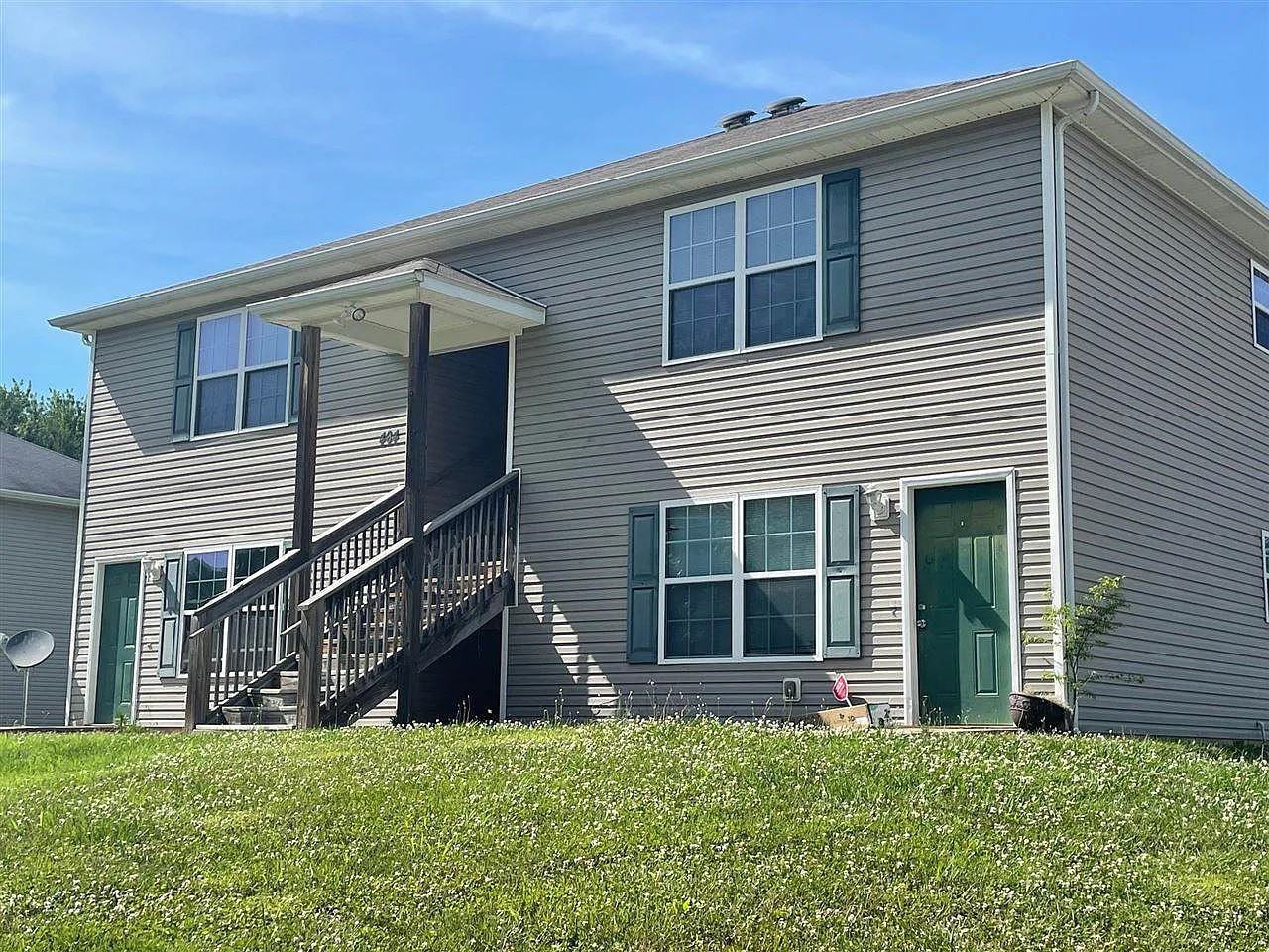 464 Springfield Rd #1B