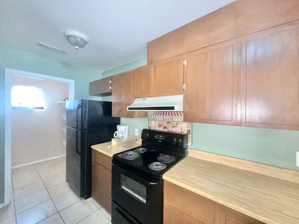 1 Deal Ave Nw #D - Photo 2 of 11