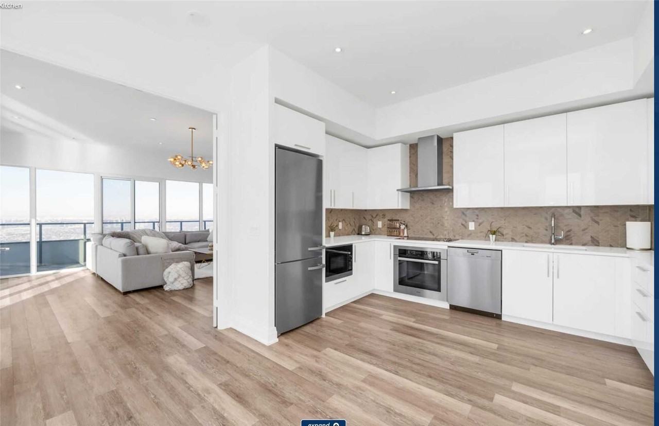 30 Shore Breeze Drive - Photo 3 of 13