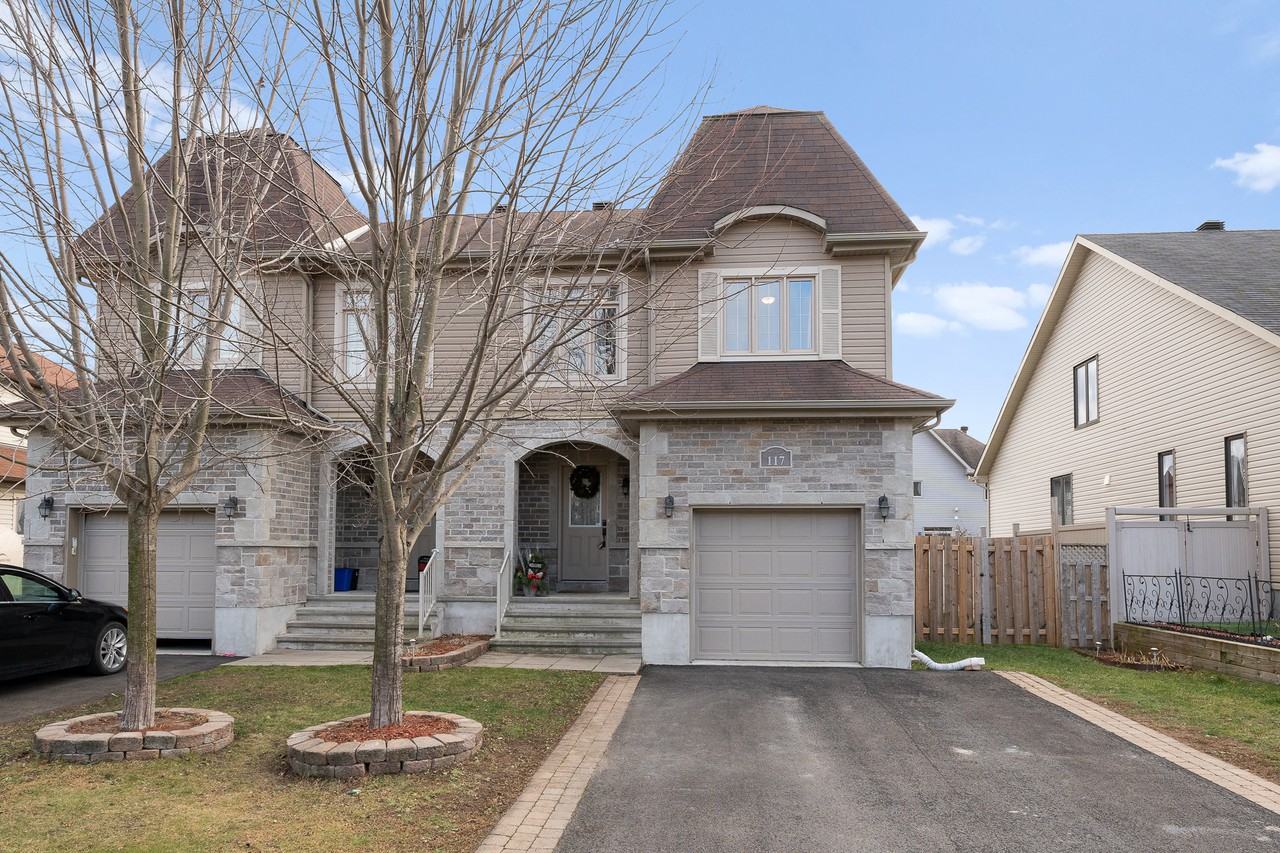 117 Asselin Street - Photo 2 of 23