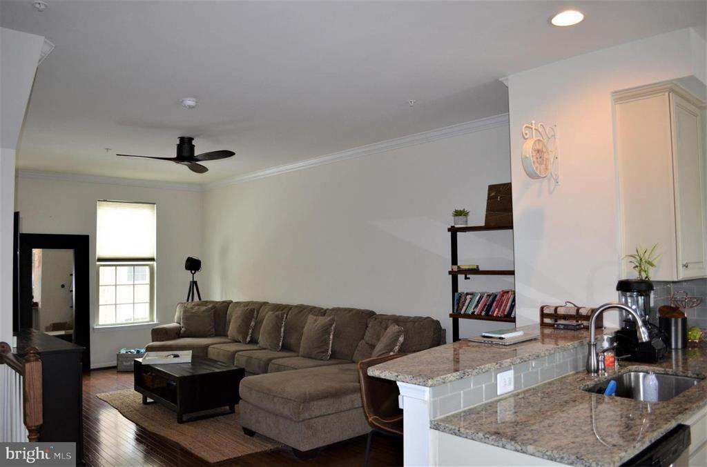 1728 Lantern Mews - Photo 2 of 23