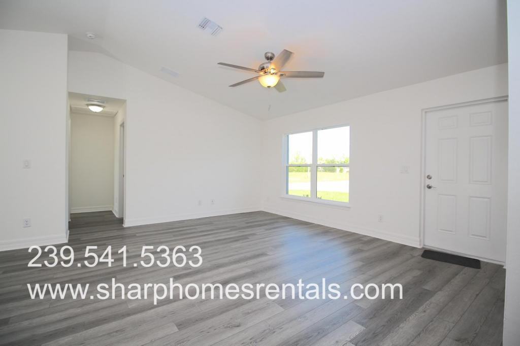 4142 Ne 20th Pl - Photo 4 of 13