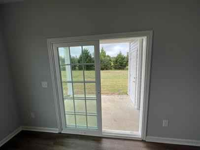 2005 Briarwood Dr - Photo 2 of 11