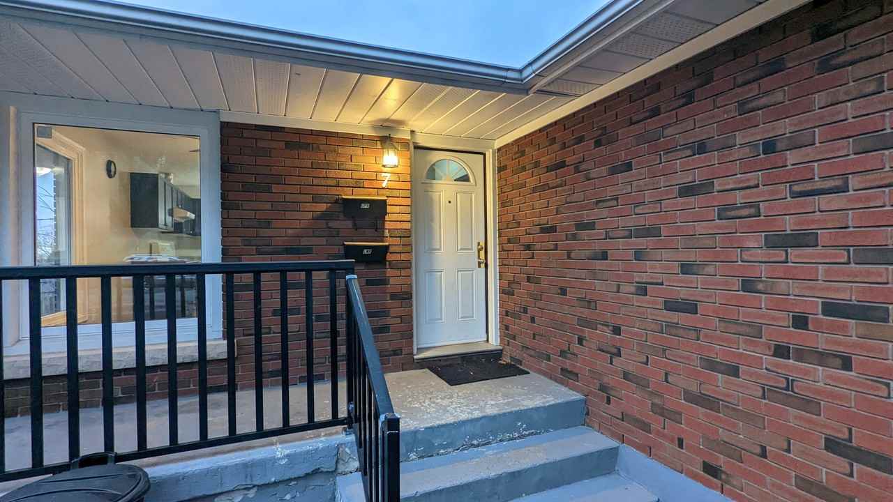 7 Rockdale Avenue, St. Catharines, ON - Photo 2 of 16