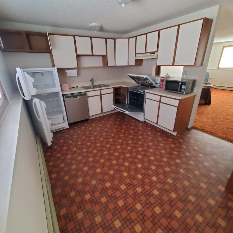 141 Miller St Ne #C12 - Photo 3 of 11