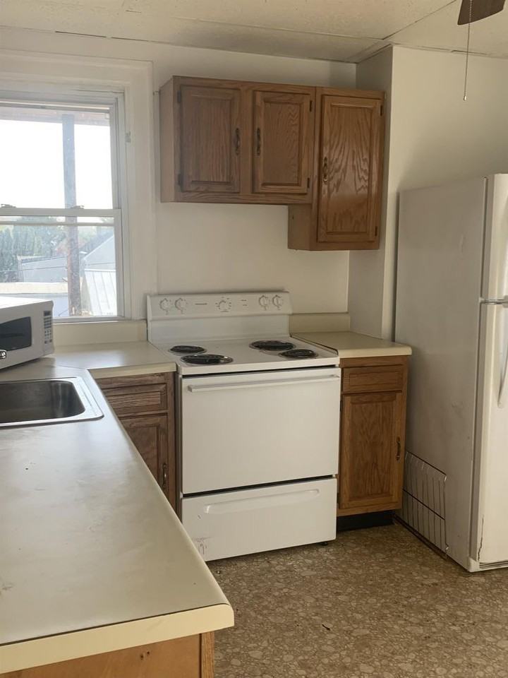 5 N Conococheague St - Photo 3 of 12