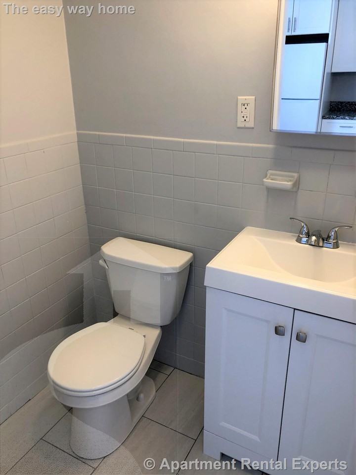 320 Somerville Ave #22 - Photo 7 of 9