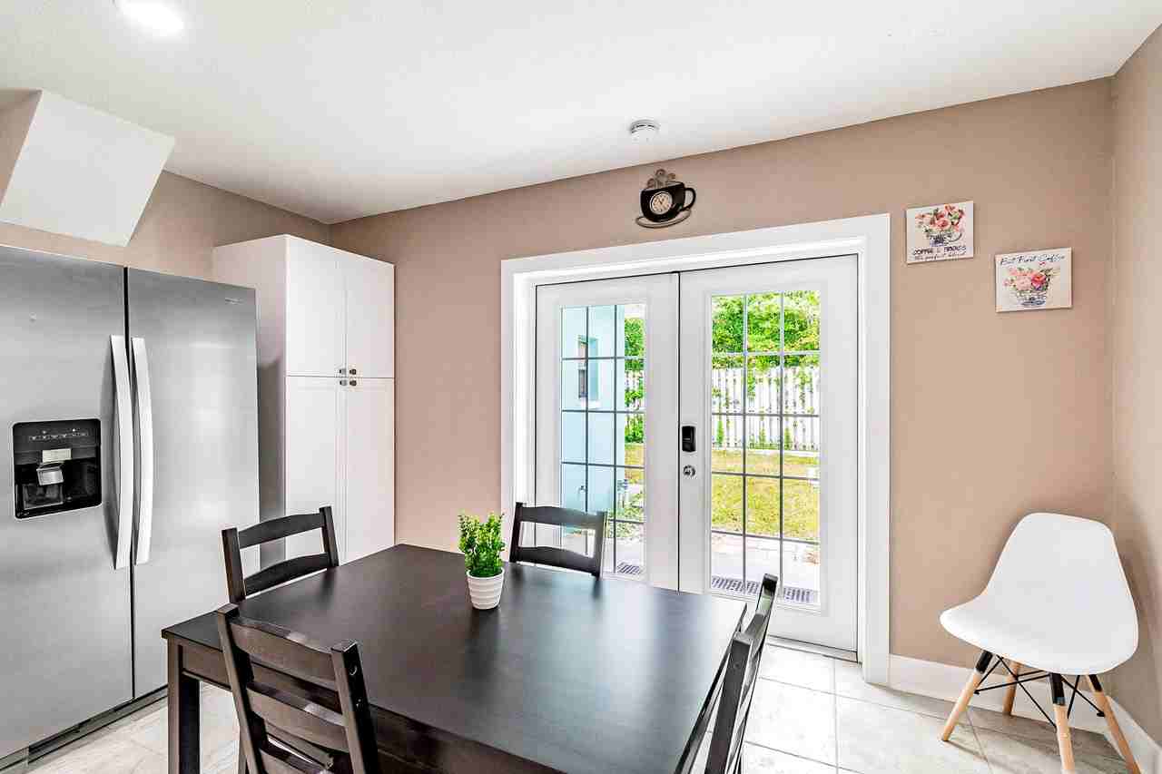 E Chelsea St - Photo 7 of 13