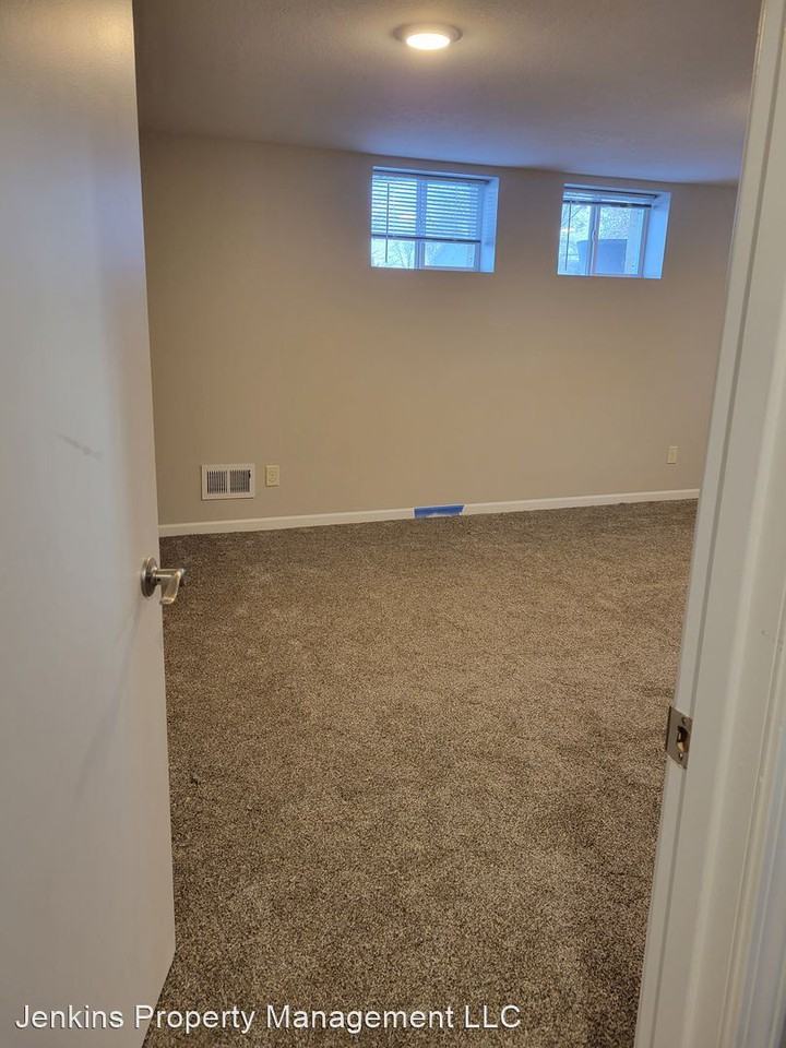 N8273/N8275 965th St - Photo 2 of 19