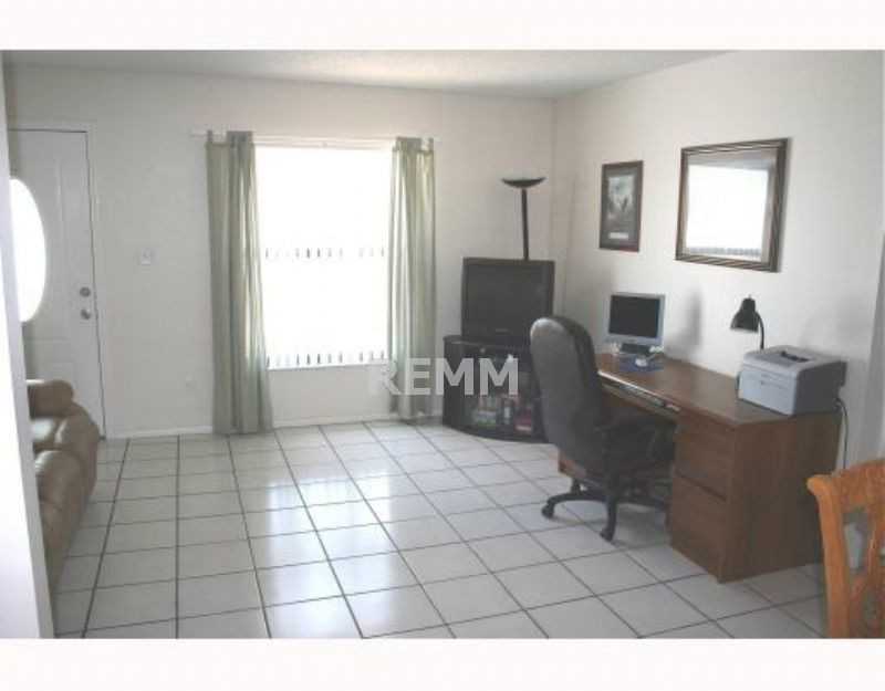 644 Murphy Rd - Photo 3 of 10