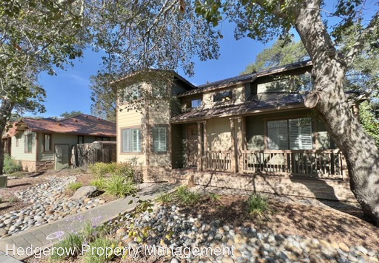 1328 Magnolia Ave - Photo 3 of 33