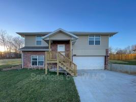 featured image of 1905 S 15th Ave