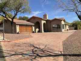 featured image of 4333 E Desert Oak Trl