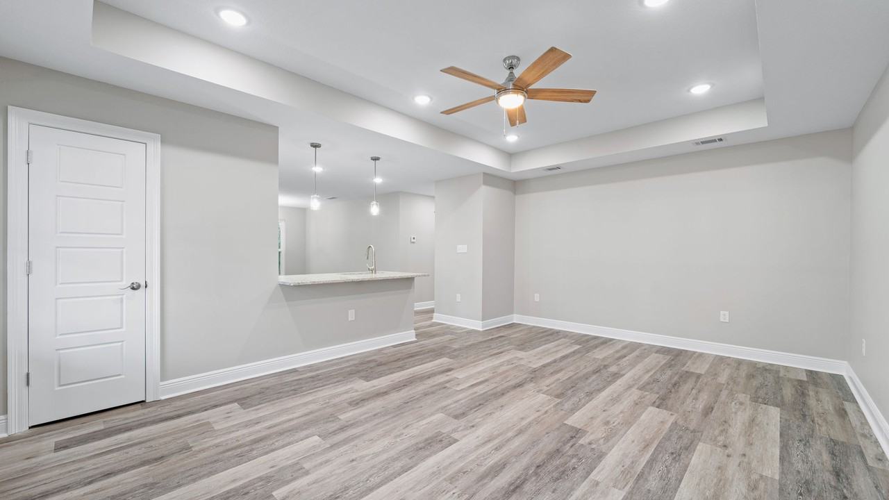 1 Bellamy Lane - Photo 5 of 26